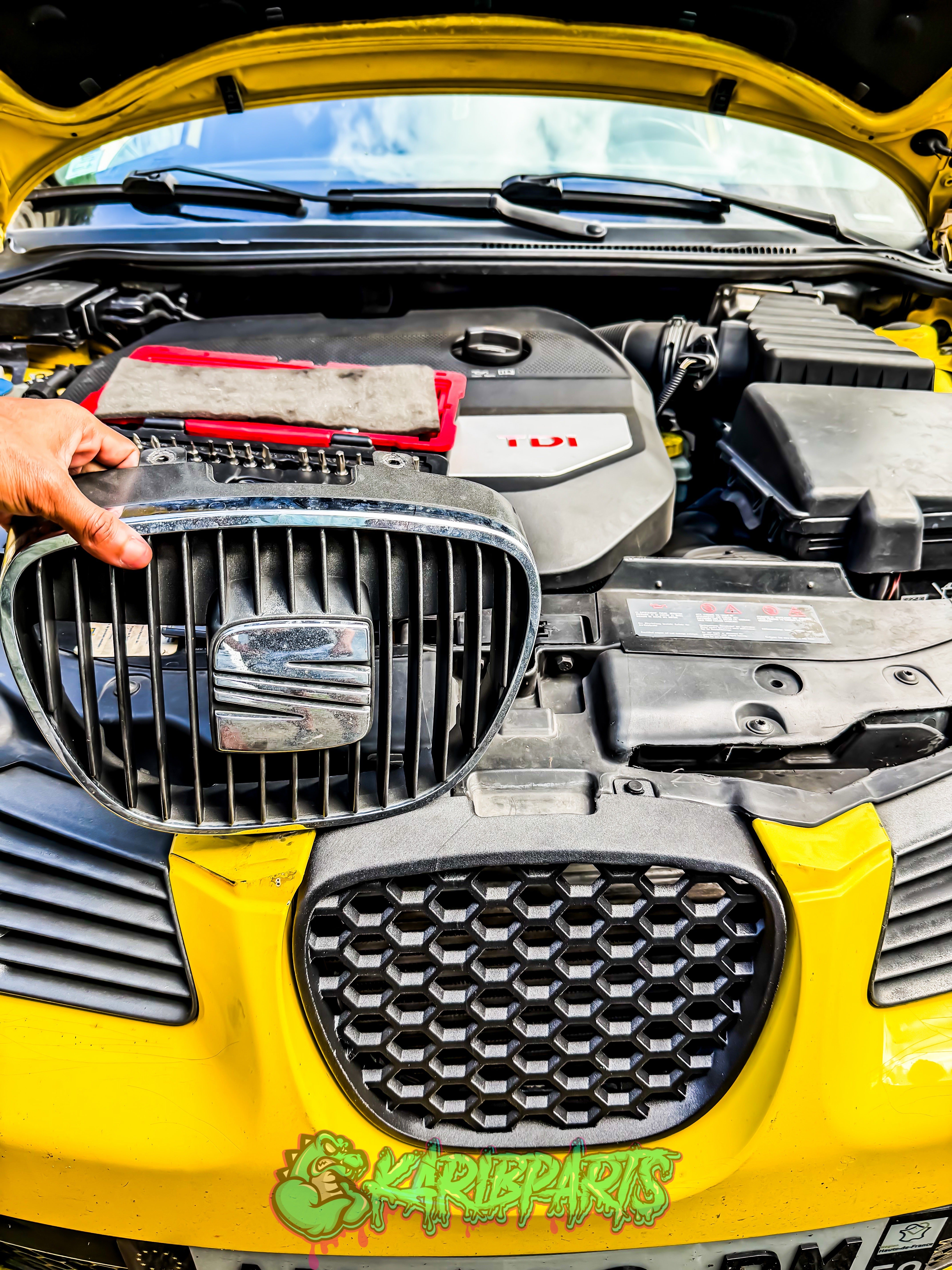 Calandre Nid d’Abeilles – Seat Ibiza 6L (2002–2008) SPARTAFAB