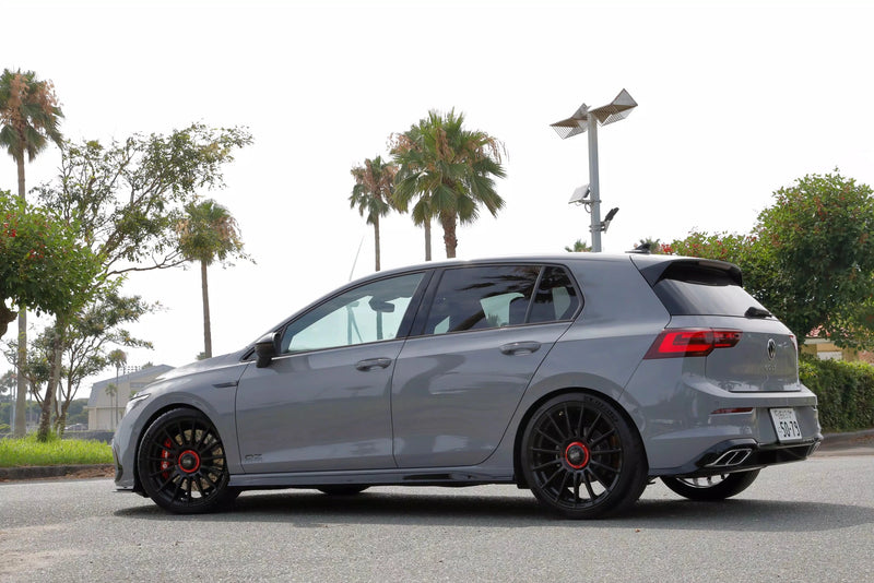 OZ Superturismo Evoluzione 19x8.5" 5x112 ET38, Noir Brillant OZ RACING - KARIBPARTS