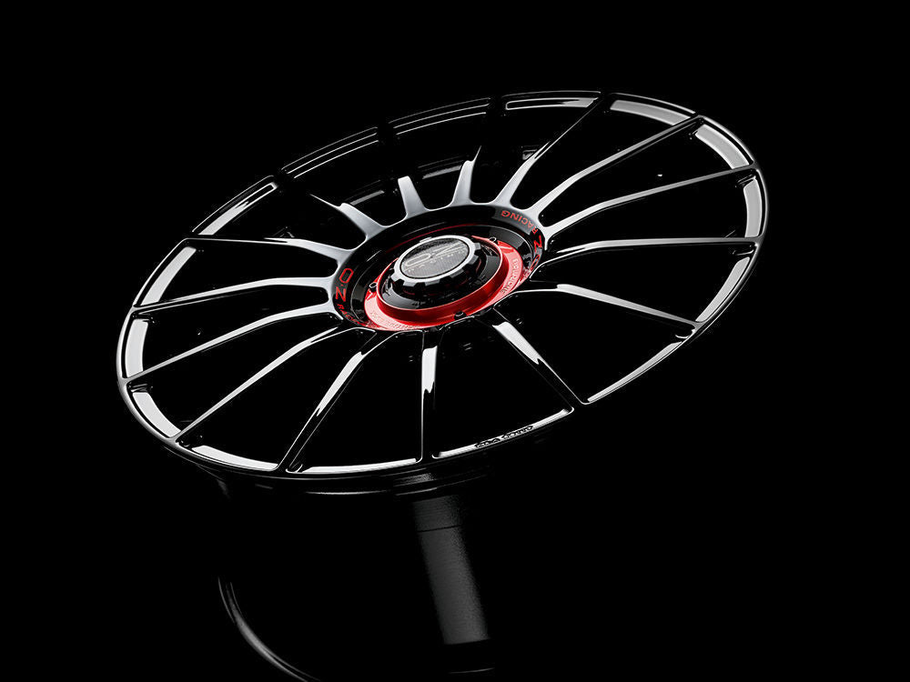 OZ Superturismo Evoluzione 19x8.5" 5x112 ET38, Noir Brillant OZ RACING - KARIBPARTS
