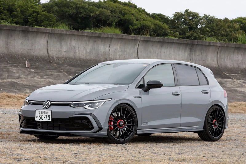 OZ Superturismo Evoluzione 19x8.5" 5x112 ET38, Noir Brillant OZ RACING - KARIBPARTS