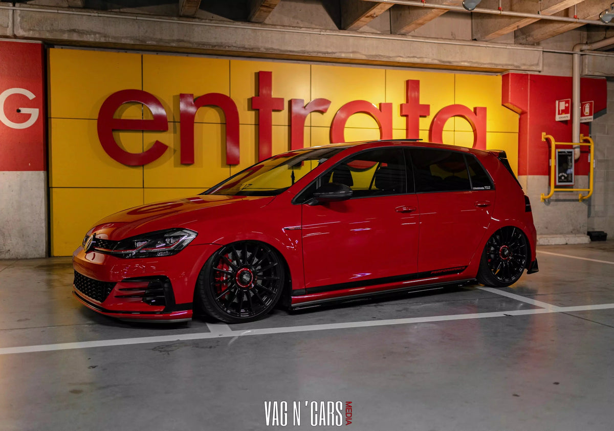OZ Superturismo Evoluzione 19x8.5" 5x112 ET38, Noir Brillant OZ RACING - KARIBPARTS